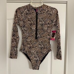 Betsey Johnson Leopard-Print Long Sleeve Zip-Up Rash Guard One Piece Swimsuit M